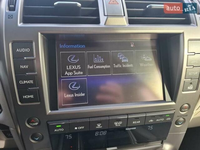 Белый Лексус ГХ, объемом двигателя 4.61 л и пробегом 141 тыс. км за 34500 $, фото 29 на Automoto.ua