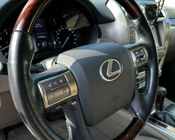 Білий Лексус ГХ, об'ємом двигуна 4.61 л та пробігом 112 тис. км за 38500 $, фото 22 на Automoto.ua