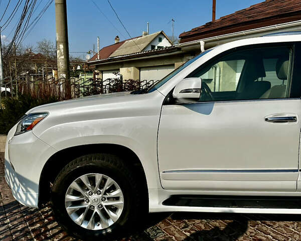 Білий Лексус ГХ, об'ємом двигуна 4.61 л та пробігом 112 тис. км за 38500 $, фото 5 на Automoto.ua