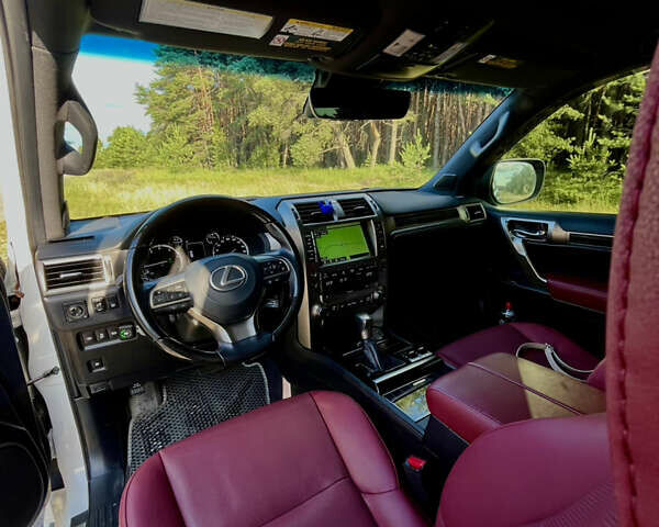 Білий Лексус ГХ, об'ємом двигуна 4.61 л та пробігом 12 тис. км за 43000 $, фото 9 на Automoto.ua
