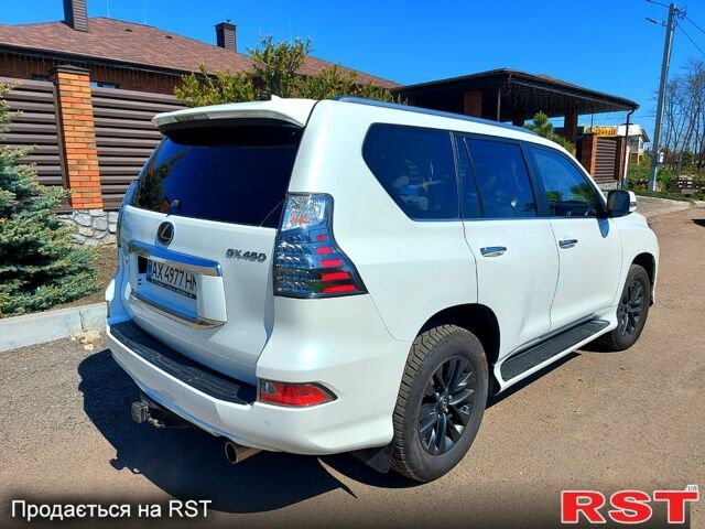 Білий Лексус ГХ, об'ємом двигуна 4.6 л та пробігом 51 тис. км за 55200 $, фото 6 на Automoto.ua