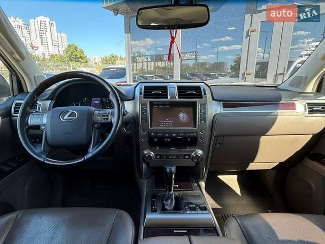 Белый Лексус ГХ, объемом двигателя 4.61 л и пробегом 77 тыс. км за 46990 $, фото 32 на Automoto.ua