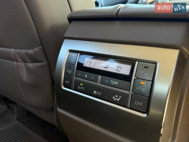 Белый Лексус ГХ, объемом двигателя 4.61 л и пробегом 77 тыс. км за 46990 $, фото 11 на Automoto.ua