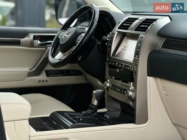 Білий Лексус ГХ, об'ємом двигуна 4.61 л та пробігом 10 тис. км за 47500 $, фото 13 на Automoto.ua