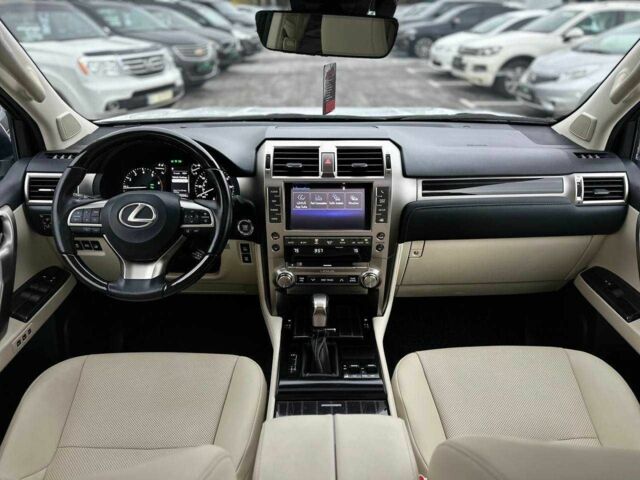 Белый Лексус ГХ, объемом двигателя 4.6 л и пробегом 10 тыс. км за 47500 $, фото 15 на Automoto.ua