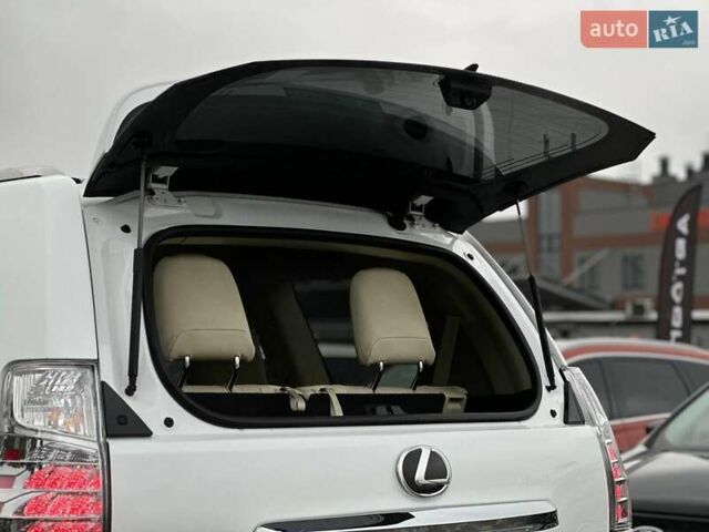 Білий Лексус ГХ, об'ємом двигуна 4.61 л та пробігом 10 тис. км за 47500 $, фото 10 на Automoto.ua