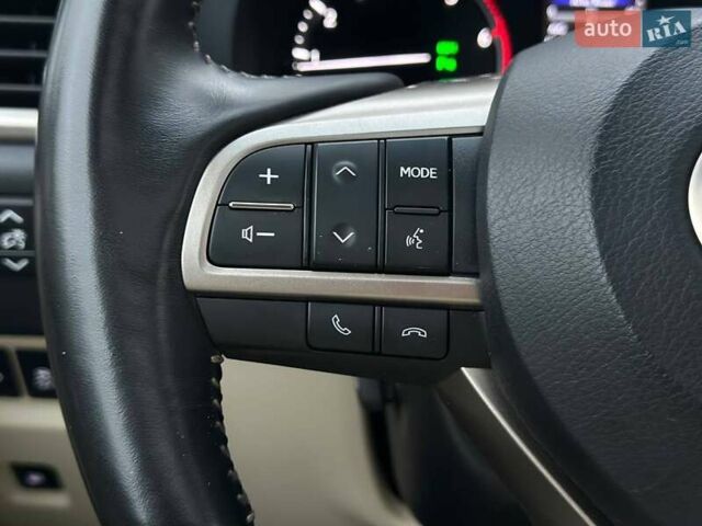 Білий Лексус ГХ, об'ємом двигуна 4.61 л та пробігом 10 тис. км за 47500 $, фото 25 на Automoto.ua