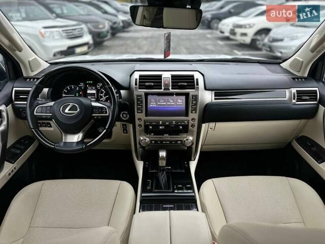 Білий Лексус ГХ, об'ємом двигуна 4.61 л та пробігом 10 тис. км за 47500 $, фото 20 на Automoto.ua