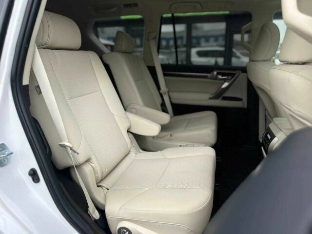 Белый Лексус ГХ, объемом двигателя 4.6 л и пробегом 10 тыс. км за 47500 $, фото 11 на Automoto.ua