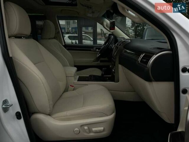 Білий Лексус ГХ, об'ємом двигуна 4.61 л та пробігом 10 тис. км за 47500 $, фото 17 на Automoto.ua