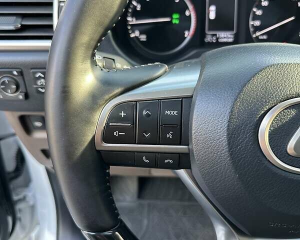 Белый Лексус ГХ, объемом двигателя 4.61 л и пробегом 13 тыс. км за 74999 $, фото 40 на Automoto.ua