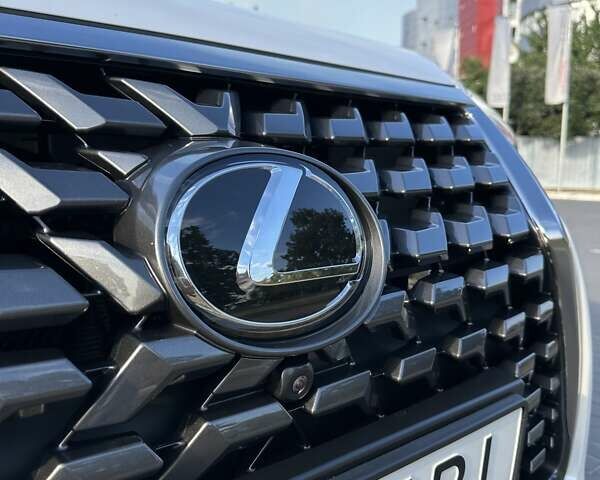 Белый Лексус ГХ, объемом двигателя 4.61 л и пробегом 13 тыс. км за 74999 $, фото 18 на Automoto.ua