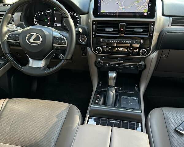 Белый Лексус ГХ, объемом двигателя 4.61 л и пробегом 13 тыс. км за 74999 $, фото 42 на Automoto.ua