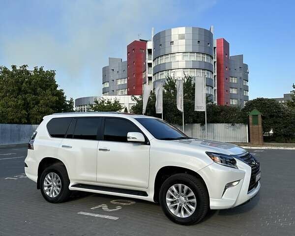 Белый Лексус ГХ, объемом двигателя 4.61 л и пробегом 13 тыс. км за 74999 $, фото 4 на Automoto.ua