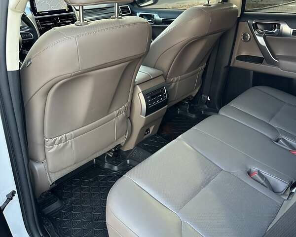 Белый Лексус ГХ, объемом двигателя 4.61 л и пробегом 13 тыс. км за 74999 $, фото 25 на Automoto.ua