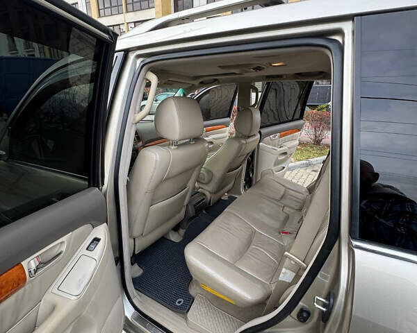 Бежевий Лексус ГХ, об'ємом двигуна 4.66 л та пробігом 349 тис. км за 15000 $, фото 10 на Automoto.ua