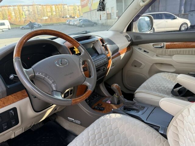 Бежевый Лексус ГХ, объемом двигателя 4.7 л и пробегом 247 тыс. км за 13950 $, фото 6 на Automoto.ua