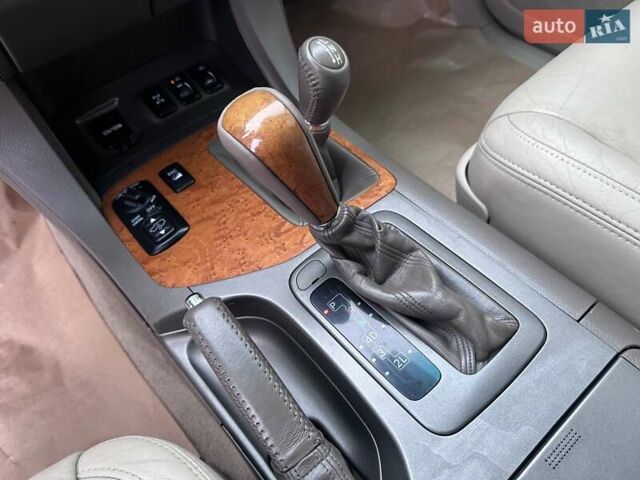 Бежевый Лексус ГХ, объемом двигателя 4.7 л и пробегом 181 тыс. км за 15999 $, фото 36 на Automoto.ua