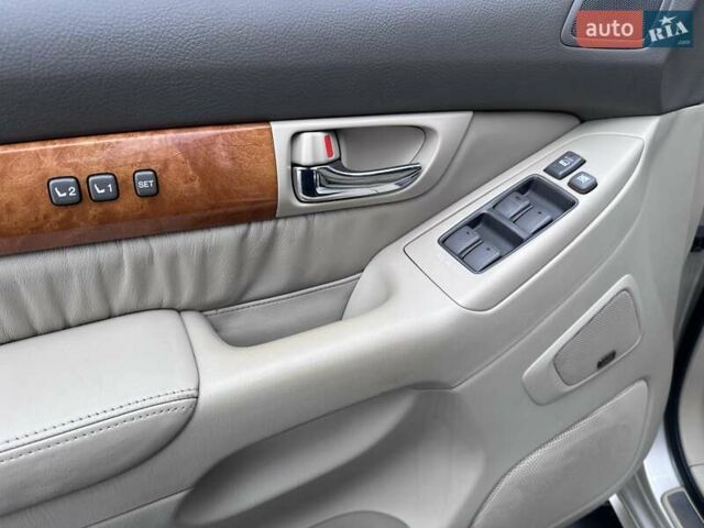 Бежевый Лексус ГХ, объемом двигателя 4.7 л и пробегом 181 тыс. км за 15999 $, фото 30 на Automoto.ua