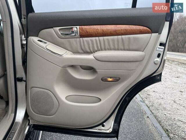 Бежевый Лексус ГХ, объемом двигателя 4.7 л и пробегом 181 тыс. км за 15999 $, фото 25 на Automoto.ua