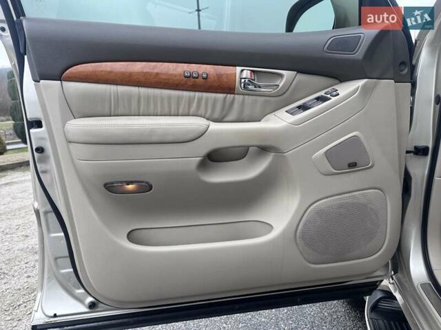 Бежевый Лексус ГХ, объемом двигателя 4.7 л и пробегом 181 тыс. км за 15999 $, фото 19 на Automoto.ua