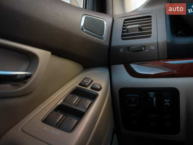 Бежевий Лексус ГХ, об'ємом двигуна 4.7 л та пробігом 203 тис. км за 18500 $, фото 31 на Automoto.ua