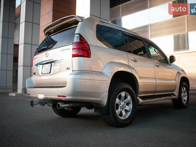 Бежевий Лексус ГХ, об'ємом двигуна 4.7 л та пробігом 203 тис. км за 18500 $, фото 3 на Automoto.ua