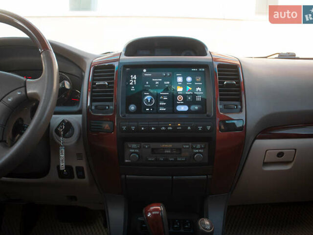 Бежевий Лексус ГХ, об'ємом двигуна 4.7 л та пробігом 203 тис. км за 18500 $, фото 20 на Automoto.ua