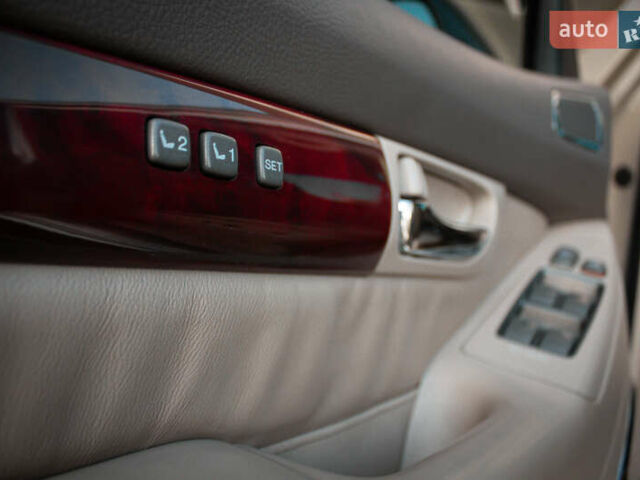 Бежевий Лексус ГХ, об'ємом двигуна 4.7 л та пробігом 203 тис. км за 18500 $, фото 32 на Automoto.ua