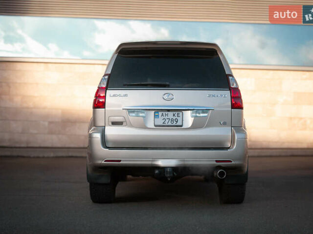Бежевий Лексус ГХ, об'ємом двигуна 4.7 л та пробігом 203 тис. км за 18500 $, фото 4 на Automoto.ua
