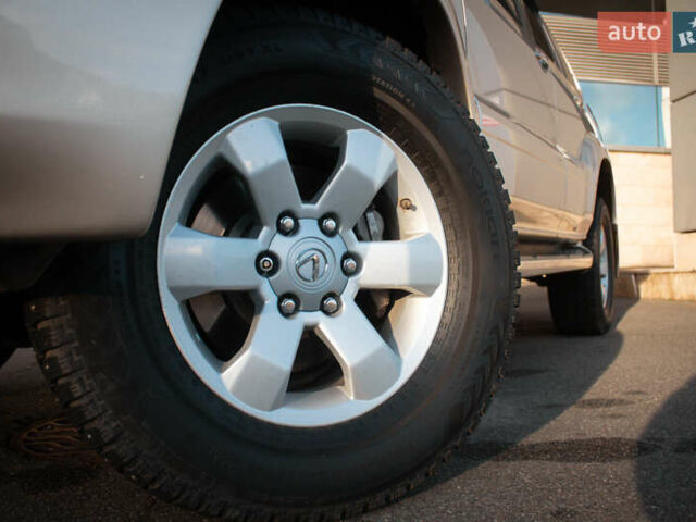 Бежевий Лексус ГХ, об'ємом двигуна 4.7 л та пробігом 203 тис. км за 18500 $, фото 8 на Automoto.ua