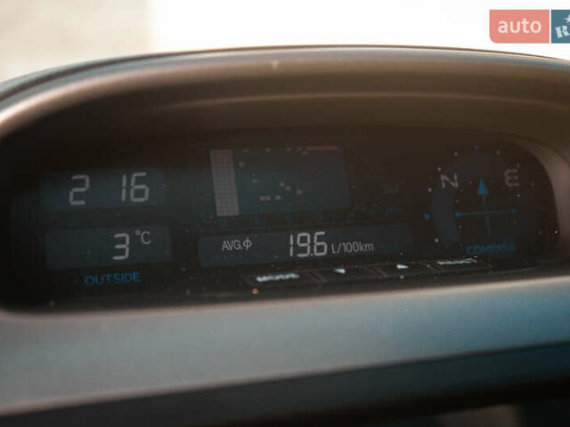 Бежевий Лексус ГХ, об'ємом двигуна 4.7 л та пробігом 203 тис. км за 18500 $, фото 21 на Automoto.ua