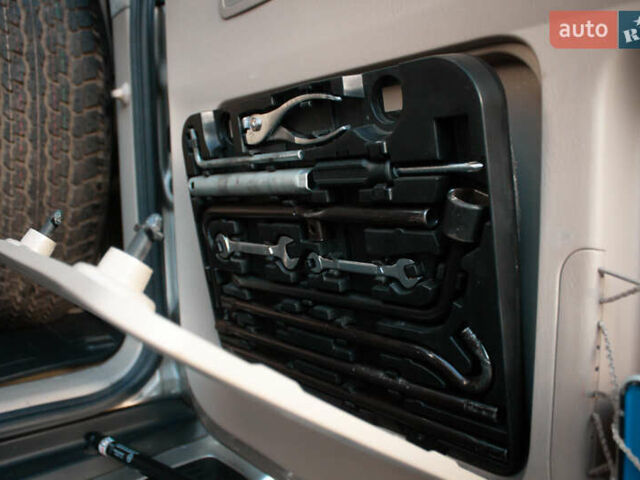 Бежевий Лексус ГХ, об'ємом двигуна 4.7 л та пробігом 203 тис. км за 18500 $, фото 44 на Automoto.ua