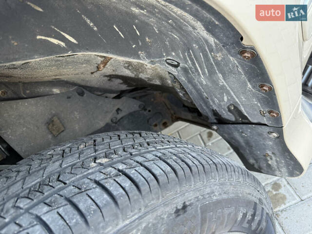 Лексус ГХ 2010 у Золочів на Automoto.ua Бежевий Лексус ГХ, об'ємом двигуна 4.61 л та пробігом 269 тис. км за 19200 $, фото 10 на Automoto.ua