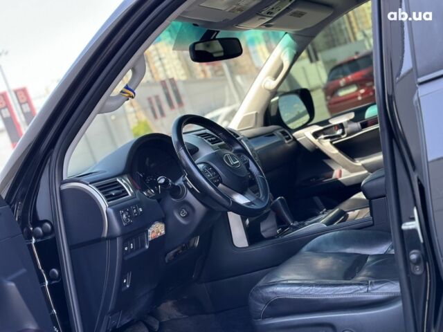 Лексус ГХ 2014 у Києві на Automoto.ua Чорний Лексус ГХ, об'ємом двигуна 0 л та пробігом 275 тис. км за 34900 $, фото 7 на Automoto.ua