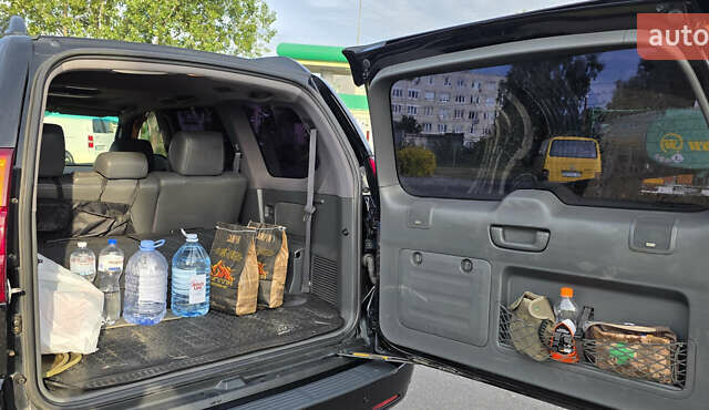 Чорний Лексус ГХ, об'ємом двигуна 4.66 л та пробігом 266 тис. км за 14000 $, фото 35 на Automoto.ua