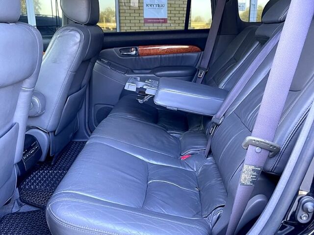 Черный Лексус ГХ, объемом двигателя 4.7 л и пробегом 296 тыс. км за 11700 $, фото 7 на Automoto.ua