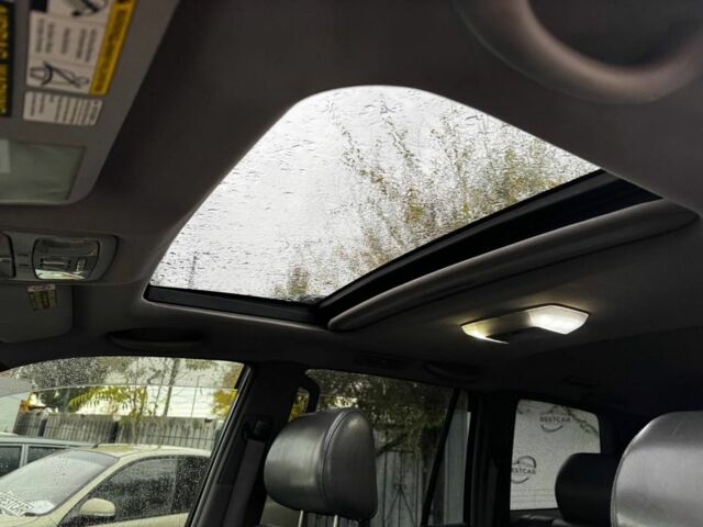 Чорний Лексус ГХ, об'ємом двигуна 4.7 л та пробігом 284 тис. км за 14500 $, фото 11 на Automoto.ua