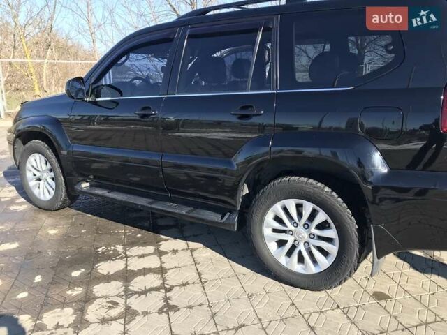 Черный Лексус ГХ, объемом двигателя 4.7 л и пробегом 210 тыс. км за 13999 $, фото 3 на Automoto.ua