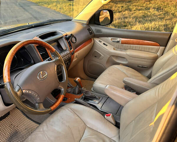 Лексус ГХ 2004 в Киеве на Automoto.ua Черный Лексус ГХ, объемом двигателя 4.7 л и пробегом 328 тыс. км за 14500 $, фото 7 на Automoto.ua