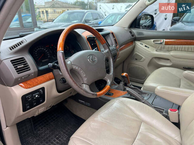 Черный Лексус ГХ, объемом двигателя 4.66 л и пробегом 223 тыс. км за 12700 $, фото 17 на Automoto.ua