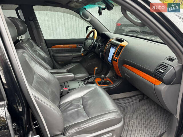 Чорний Лексус ГХ, об'ємом двигуна 4.7 л та пробігом 284 тис. км за 14500 $, фото 15 на Automoto.ua