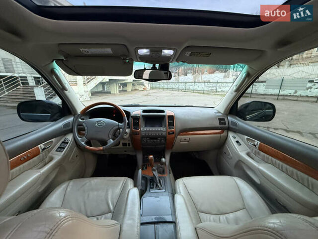 Черный Лексус ГХ, объемом двигателя 4.66 л и пробегом 225 тыс. км за 11900 $, фото 15 на Automoto.ua