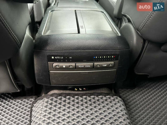 Чорний Лексус ГХ, об'ємом двигуна 4.7 л та пробігом 284 тис. км за 14500 $, фото 10 на Automoto.ua