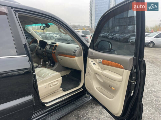 Чорний Лексус ГХ, об'ємом двигуна 4.7 л та пробігом 260 тис. км за 12900 $, фото 12 на Automoto.ua