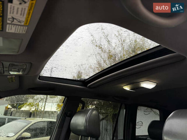 Чорний Лексус ГХ, об'ємом двигуна 4.7 л та пробігом 284 тис. км за 14500 $, фото 11 на Automoto.ua