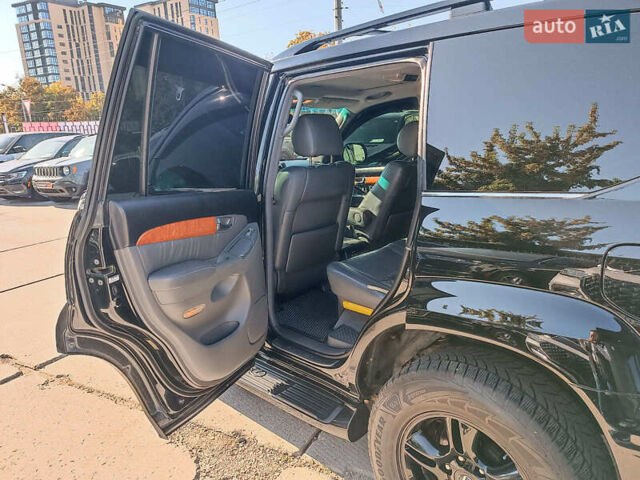 Чорний Лексус ГХ, об'ємом двигуна 4.7 л та пробігом 250 тис. км за 15440 $, фото 12 на Automoto.ua