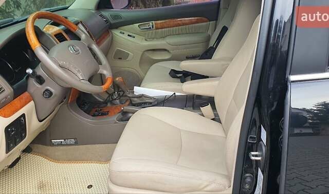 Черный Лексус ГХ, объемом двигателя 4.7 л и пробегом 333 тыс. км за 14999 $, фото 17 на Automoto.ua