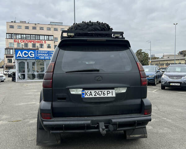Черный Лексус ГХ, объемом двигателя 2.98 л и пробегом 220 тыс. км за 18500 $, фото 4 на Automoto.ua