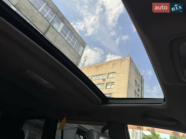Черный Лексус ГХ, объемом двигателя 4.7 л и пробегом 260 тыс. км за 12600 $, фото 19 на Automoto.ua